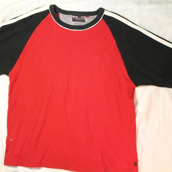 R2 industrial gear shirt red and black with white stripes on shoulder - Picture 1 of 3